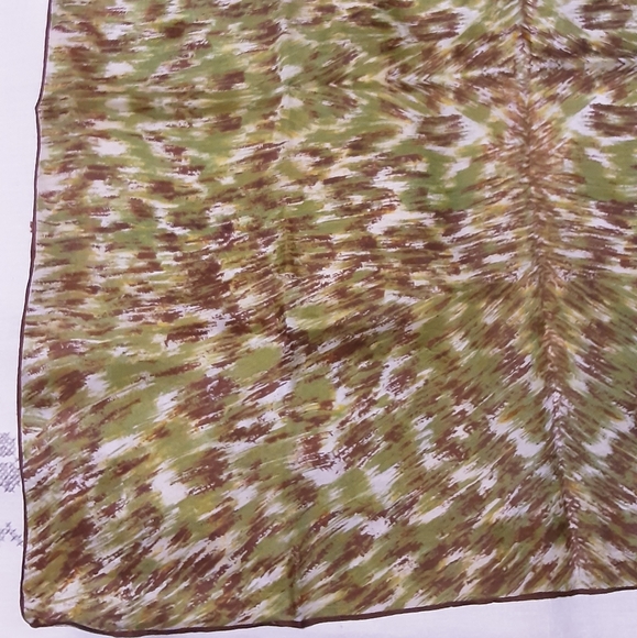 1940's cheetah print scarf - Picture 6 of 7